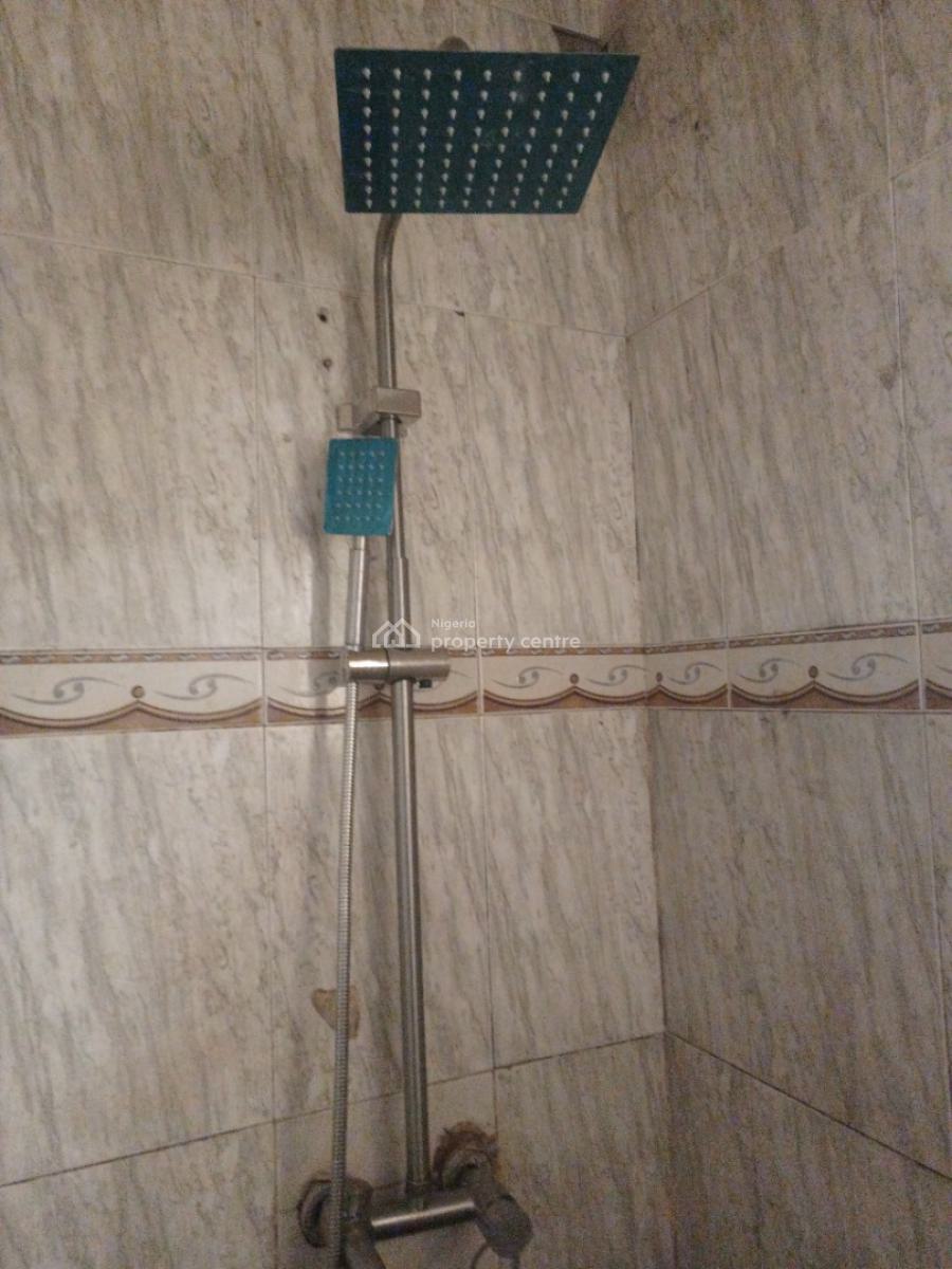 a Spacious Bedroom Flat with Rooms En Suite and Guest Toilet, Agege Axis, Mangoro, Ikeja, Lagos, Flat / Apartment for Rent