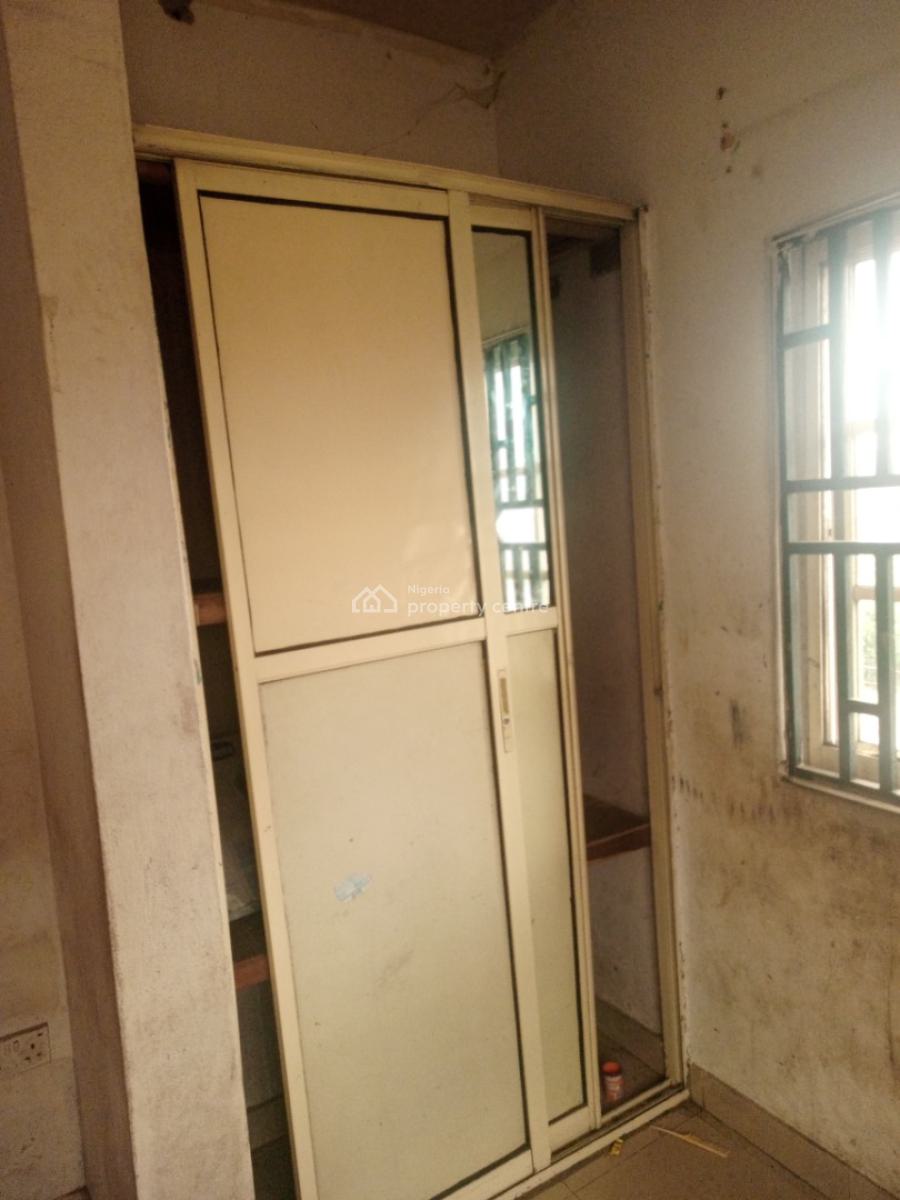 a Spacious Bedroom Flat with Rooms En Suite and Guest Toilet, Agege Axis, Mangoro, Ikeja, Lagos, Flat / Apartment for Rent