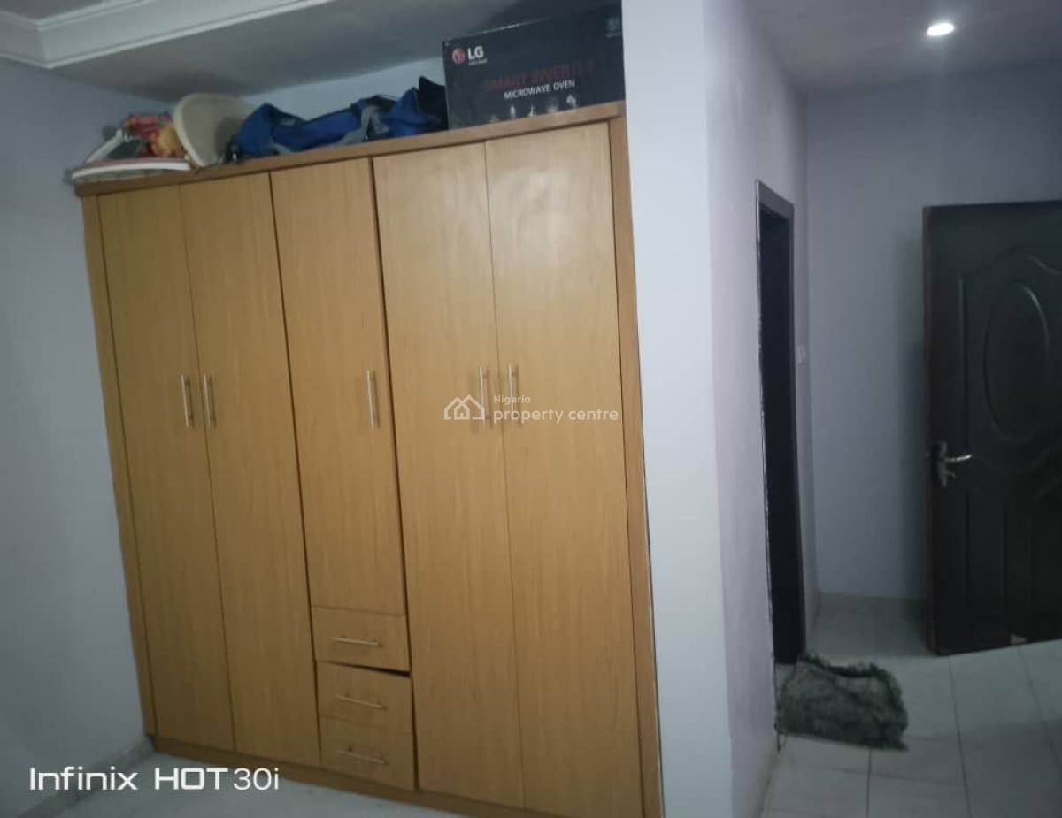 Sharp 2 Bedroom Flat, Come with Free Light, Water & Generator Supply, Gwarinpa Main, Gwarinpa, Abuja, Flat / Apartment for Rent