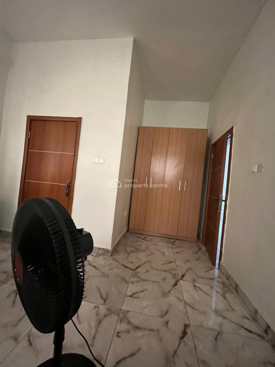Luxurious Semi Masters Bedroom Shared Apartment, Chevron Alternative, Lekki, Lagos, Self Contain (single Rooms) for Rent