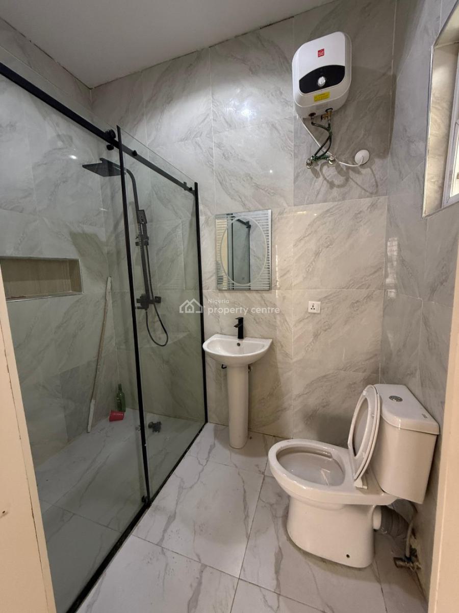 Spacious 5 Bedroom Duplex with a Pool,gym, Cinema,bq, Chevron, Lekki, Lagos, House for Sale