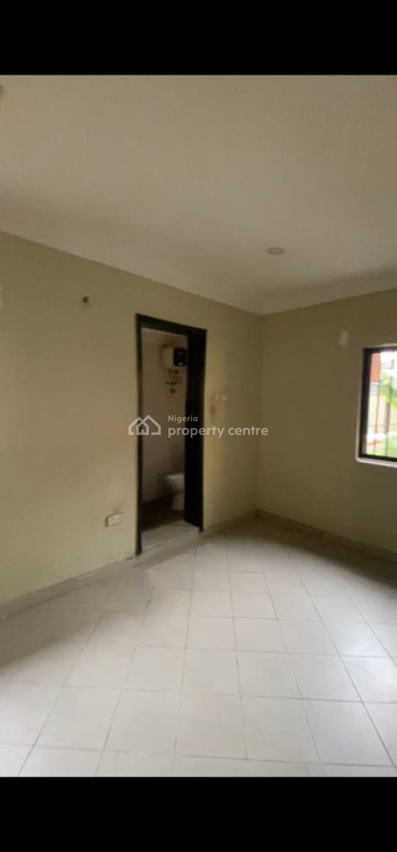 2-bedroom Apartment, Off Admiralty Way, Lekki Phase 1, Lekki, Lagos, Flat / Apartment for Rent