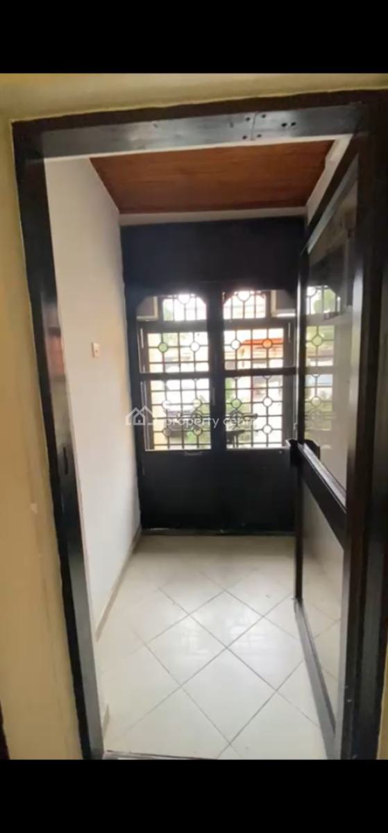 2 Bedrooms Apartment, Off Admiralty Way, Lekki Phase 1, Lekki, Lagos, Flat / Apartment for Rent