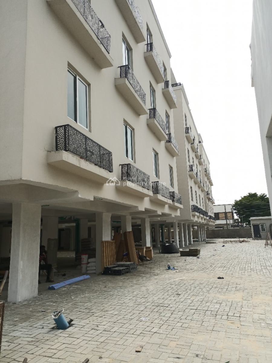2 Bedroom Apartment with Spacious Room, Ikate Elegushi, Lekki, Lagos, Block of Flats for Sale