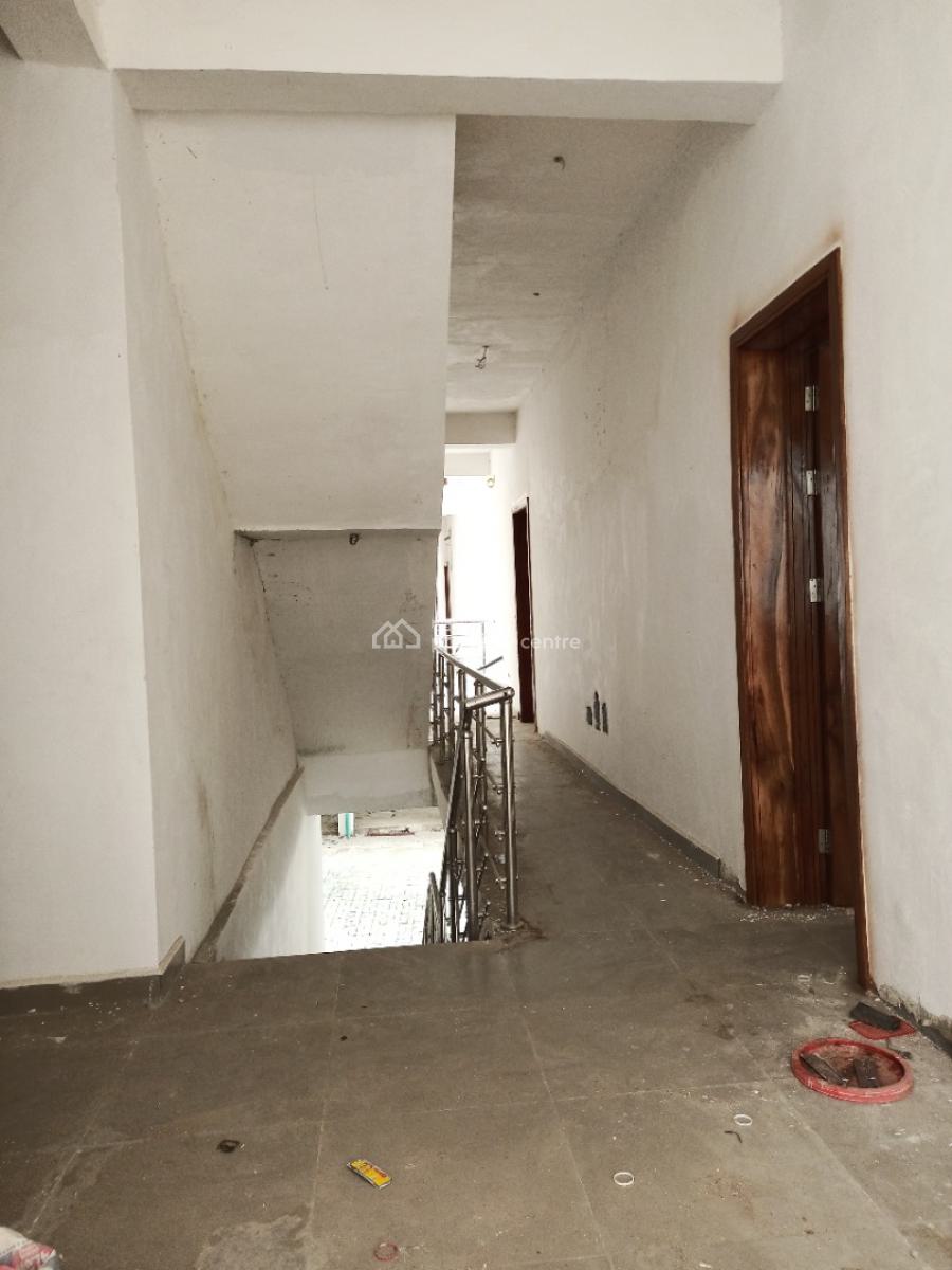 2 Bedroom Apartment with Spacious Room, Ikate Elegushi, Lekki, Lagos, Block of Flats for Sale