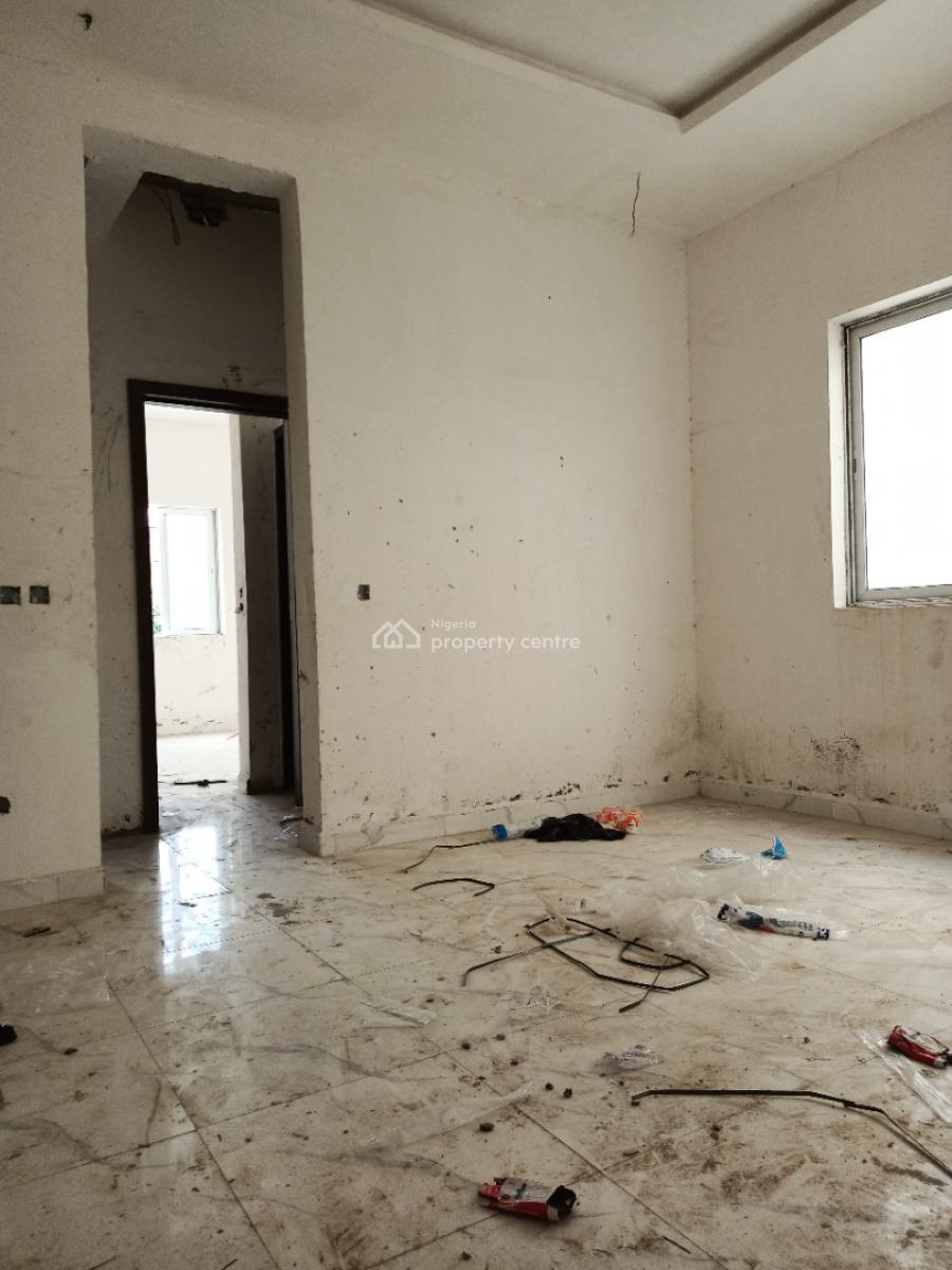 2 Bedroom Apartment with Spacious Room, Ikate Elegushi, Lekki, Lagos, Block of Flats for Sale