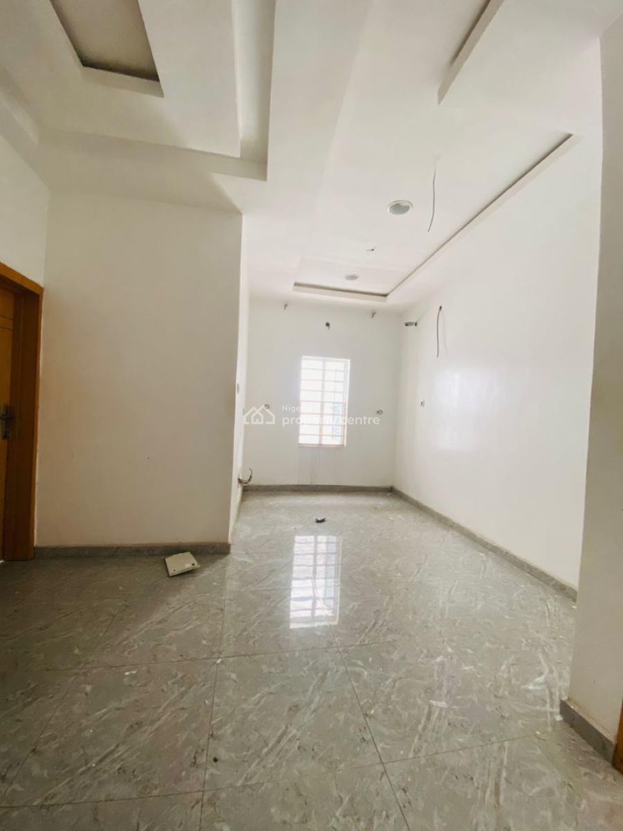 4 Bedroom Semi Detached House Well Standard, Bera Estate, Lekki, Lagos, Semi-detached Duplex for Rent