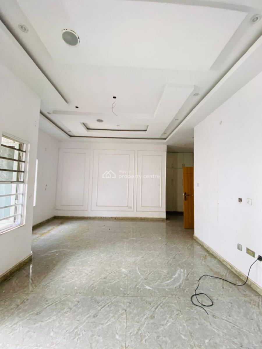 4 Bedroom Semi Detached House Well Standard, Bera Estate, Lekki, Lagos, Semi-detached Duplex for Rent