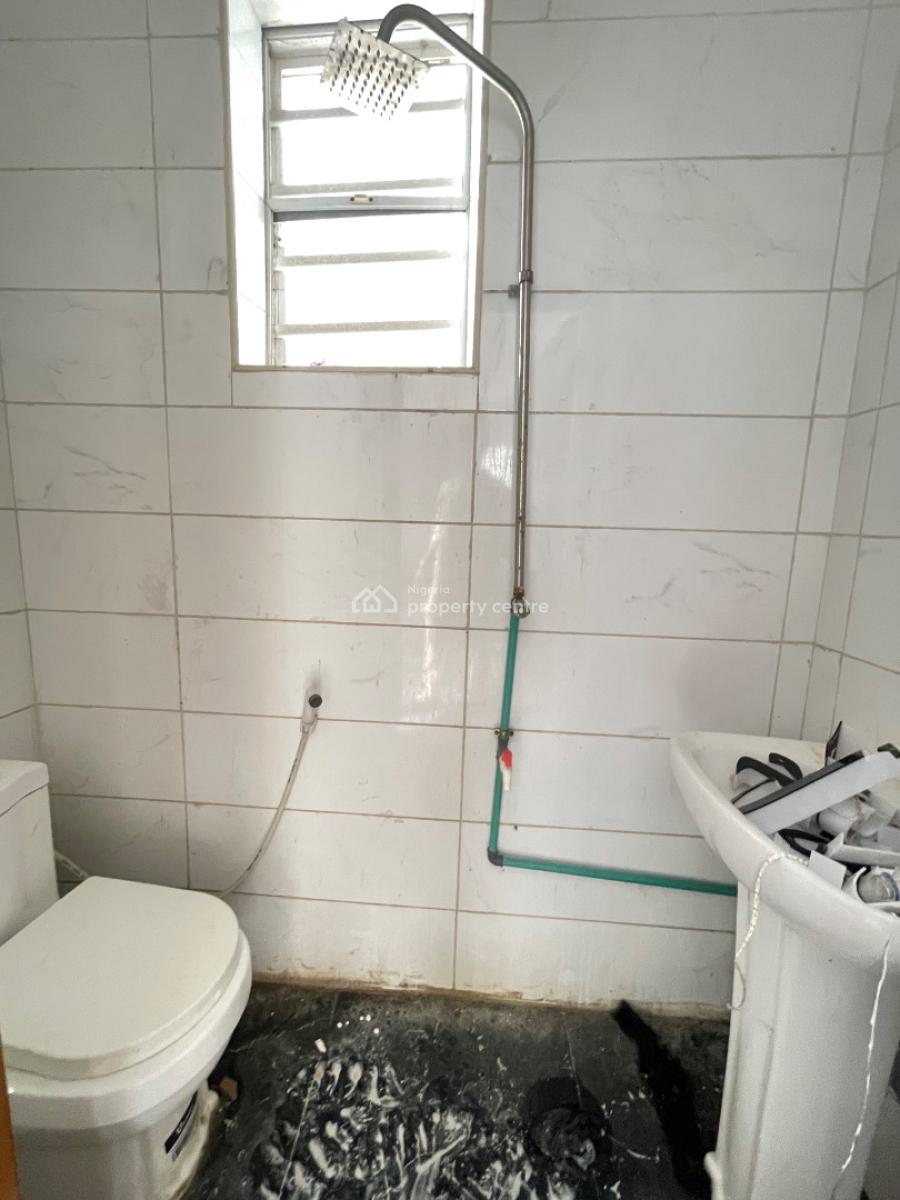 Converted Mini Flat with an Open Plan Kitchen, Osapa, Lekki, Lagos, Mini Flat (room and Parlour) for Rent