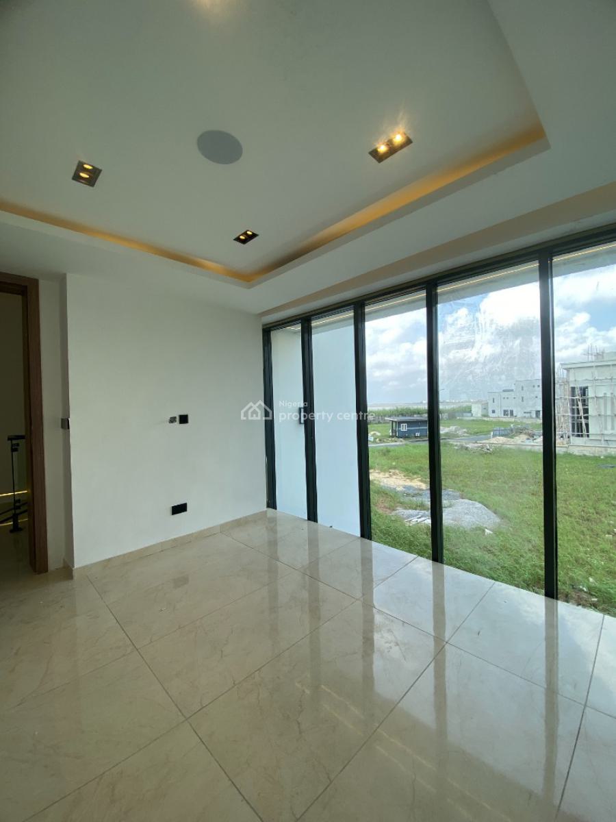 5-bedroom Semi-detached Duplex, Cowrie Creek Estate, Ikate, Lekki, Lagos, Semi-detached Duplex for Sale