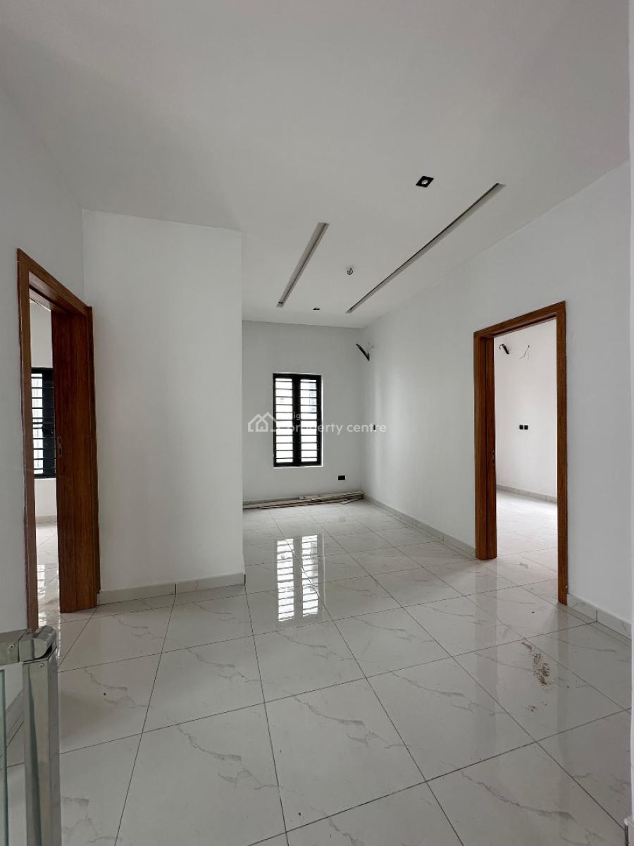 Contemporary 5 Bedroom Detached Duplex with Bq, Vgc, Lekki, Lagos, Detached Duplex for Sale