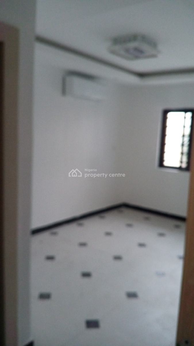 5 Bedrooms Semi-detached House, Shangisha, Gra Phase 2, Magodo, Lagos, Semi-detached Duplex for Rent