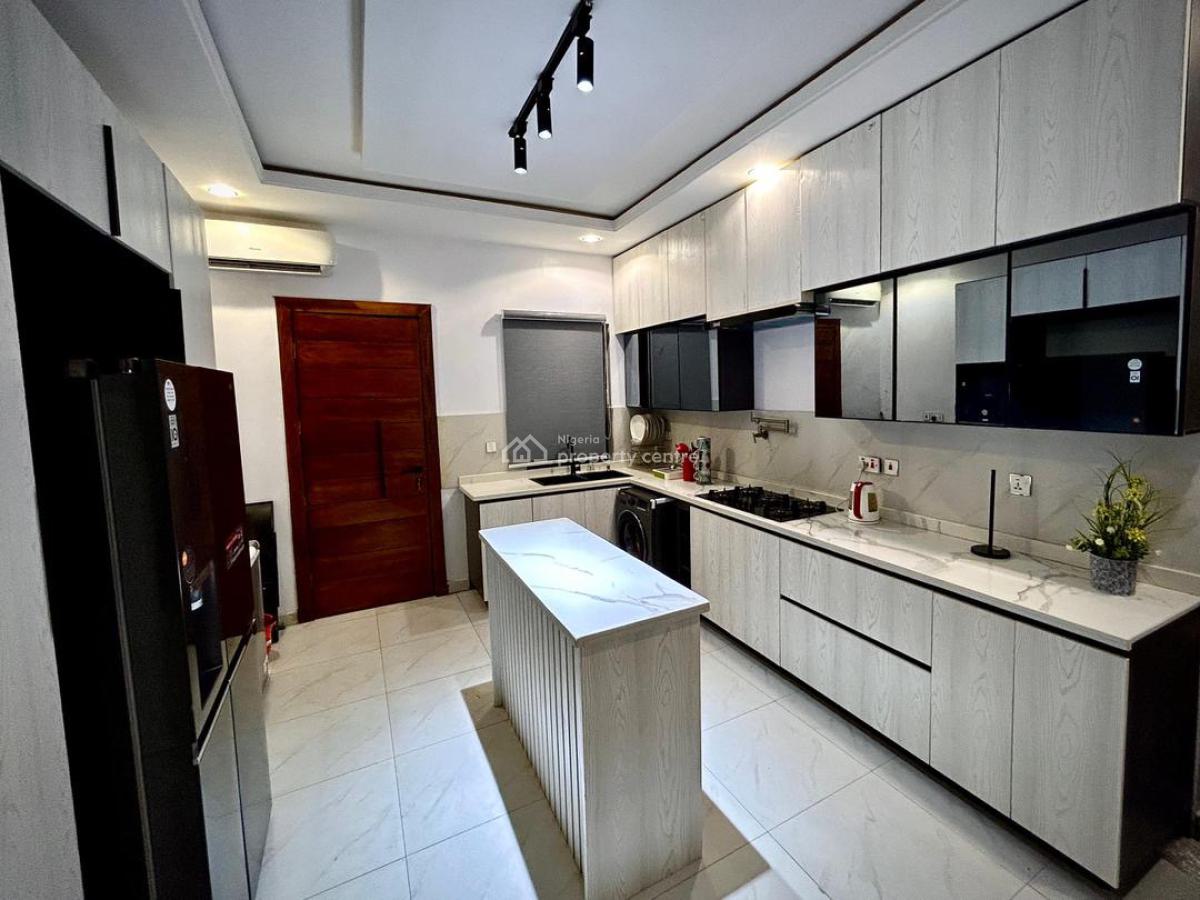 4 Bedroom Terrace Apartment with Pool & Gym, Ikeja, Lagos, Flat / Apartment Short Let