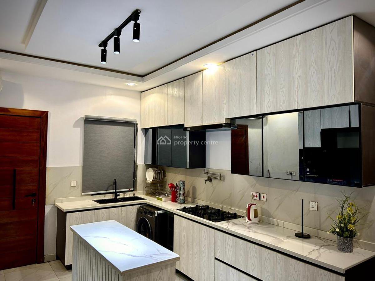 4 Bedroom Terrace Apartment with Pool & Gym, Ikeja, Lagos, Flat / Apartment Short Let
