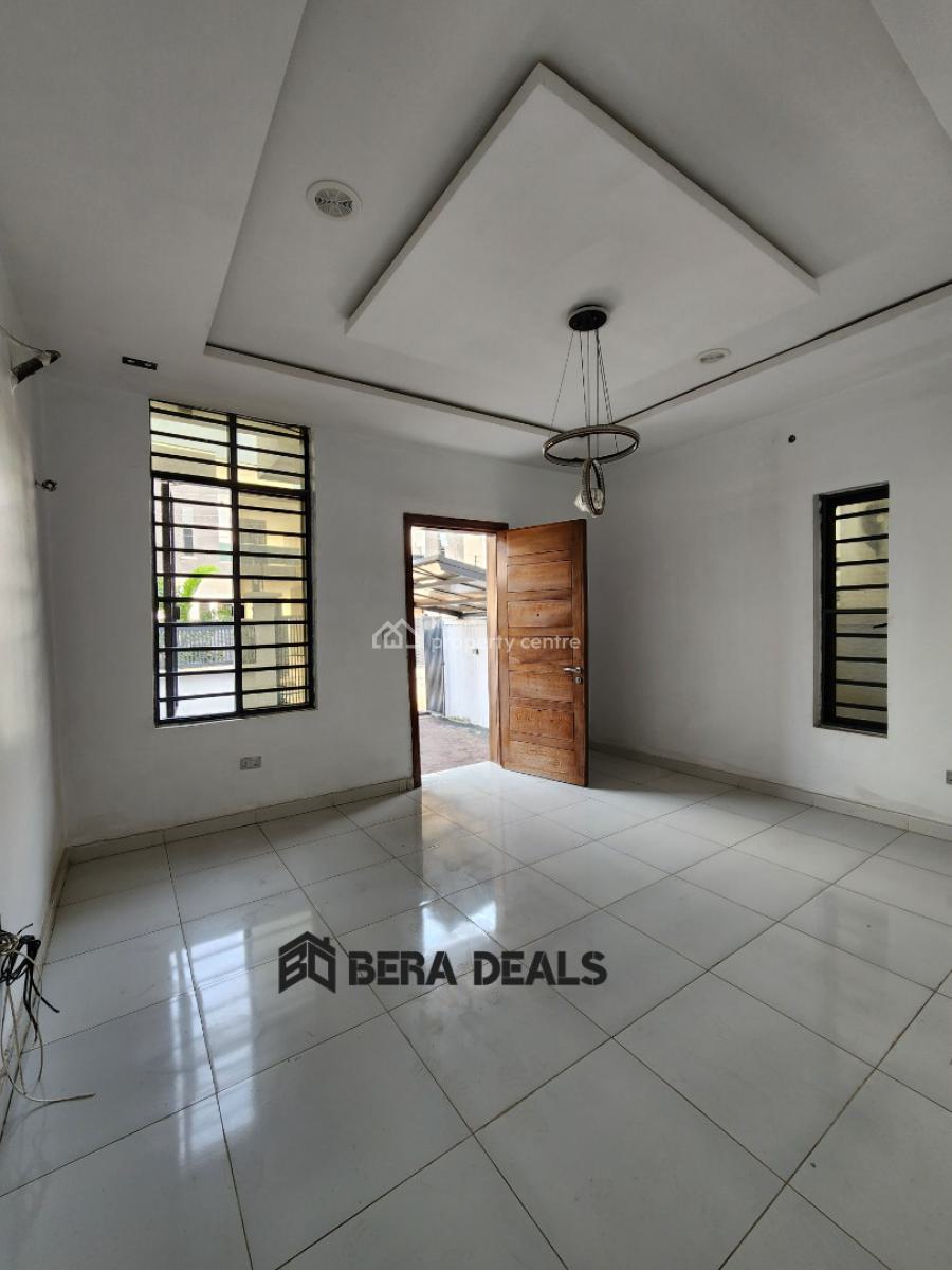 4 Bedroom Semi-detached House, Ikota, Lekki, Lagos, Semi-detached Duplex for Sale