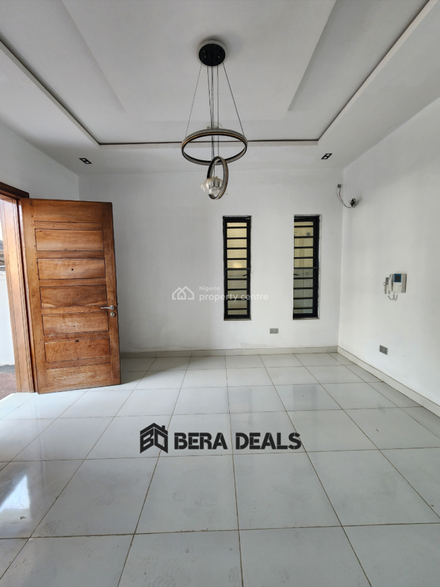 4 Bedroom Semi-detached House, Ikota, Lekki, Lagos, Semi-detached Duplex for Sale