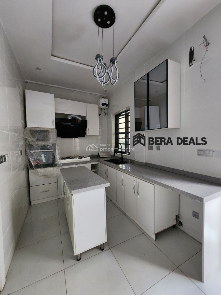 4 Bedroom Semi-detached House, Ikota, Lekki, Lagos, Semi-detached Duplex for Sale