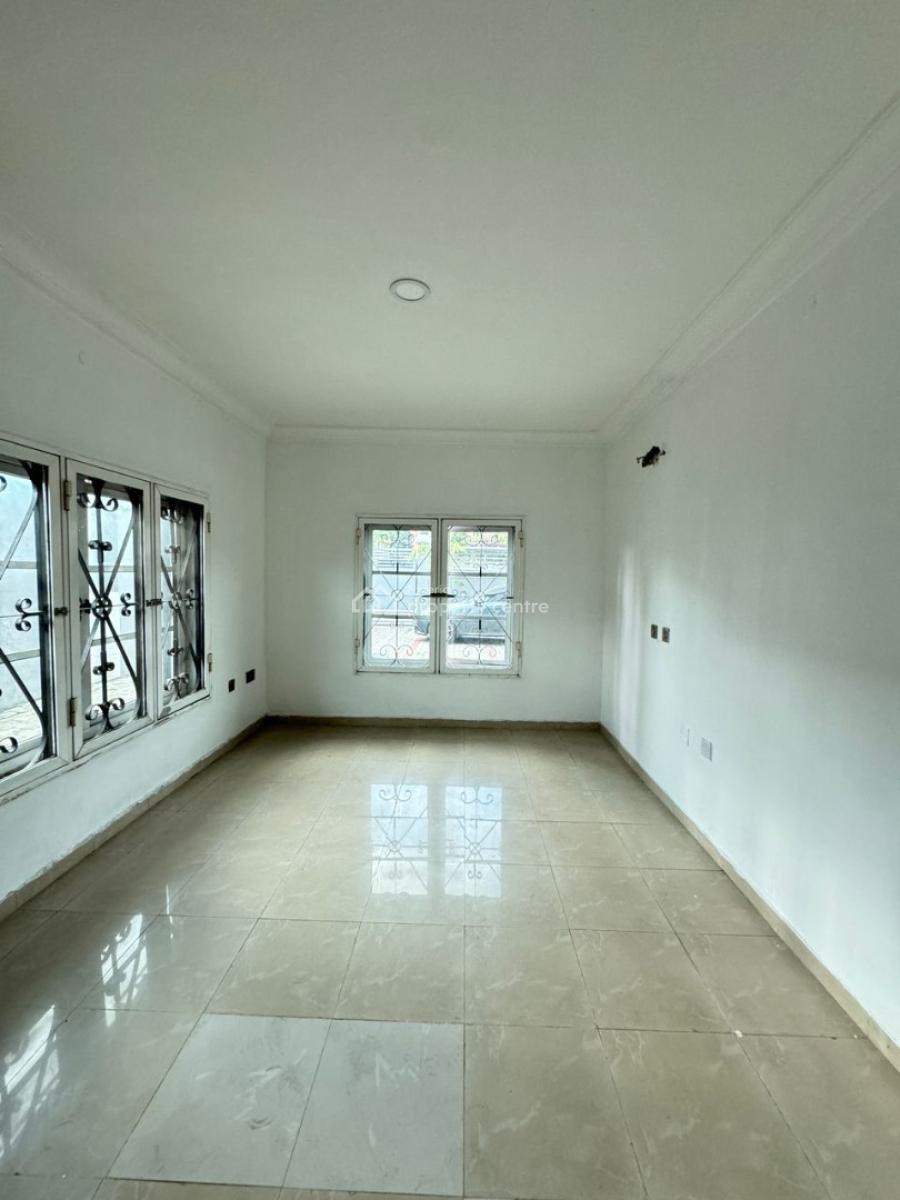 3-bedroom Apartment with Bq, Lekki Phase 1, Lekki, Lagos, Flat / Apartment for Rent