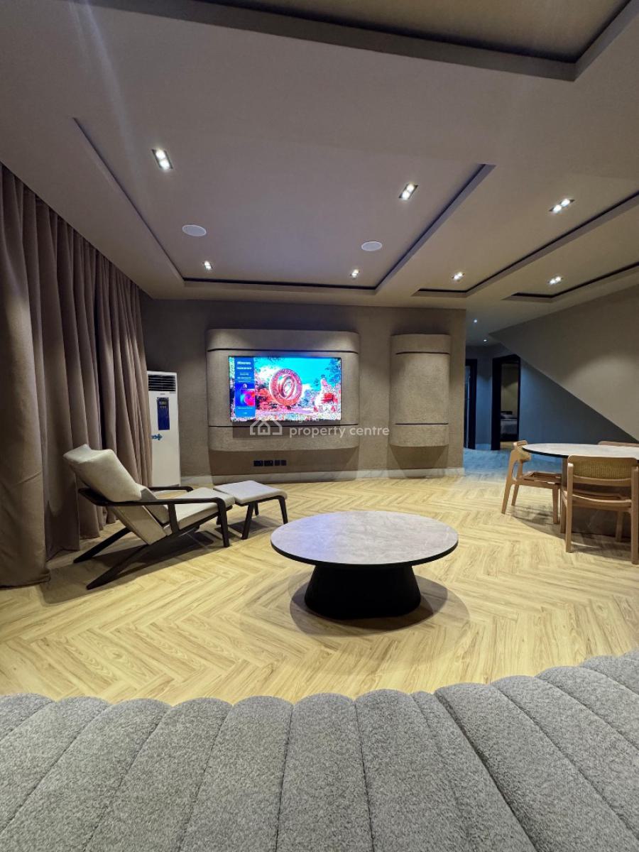 Spacious 2 Bedroom Penthouse with Pool & Gym, Ikeja, Lagos, Flat / Apartment Short Let