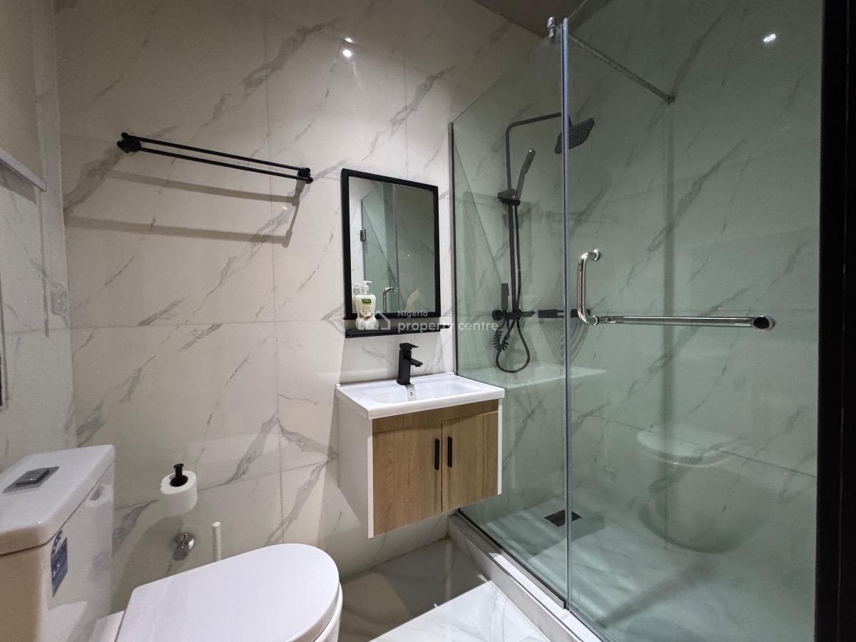 Spacious 2 Bedroom Penthouse with Pool & Gym, Ikeja, Lagos, Flat / Apartment Short Let