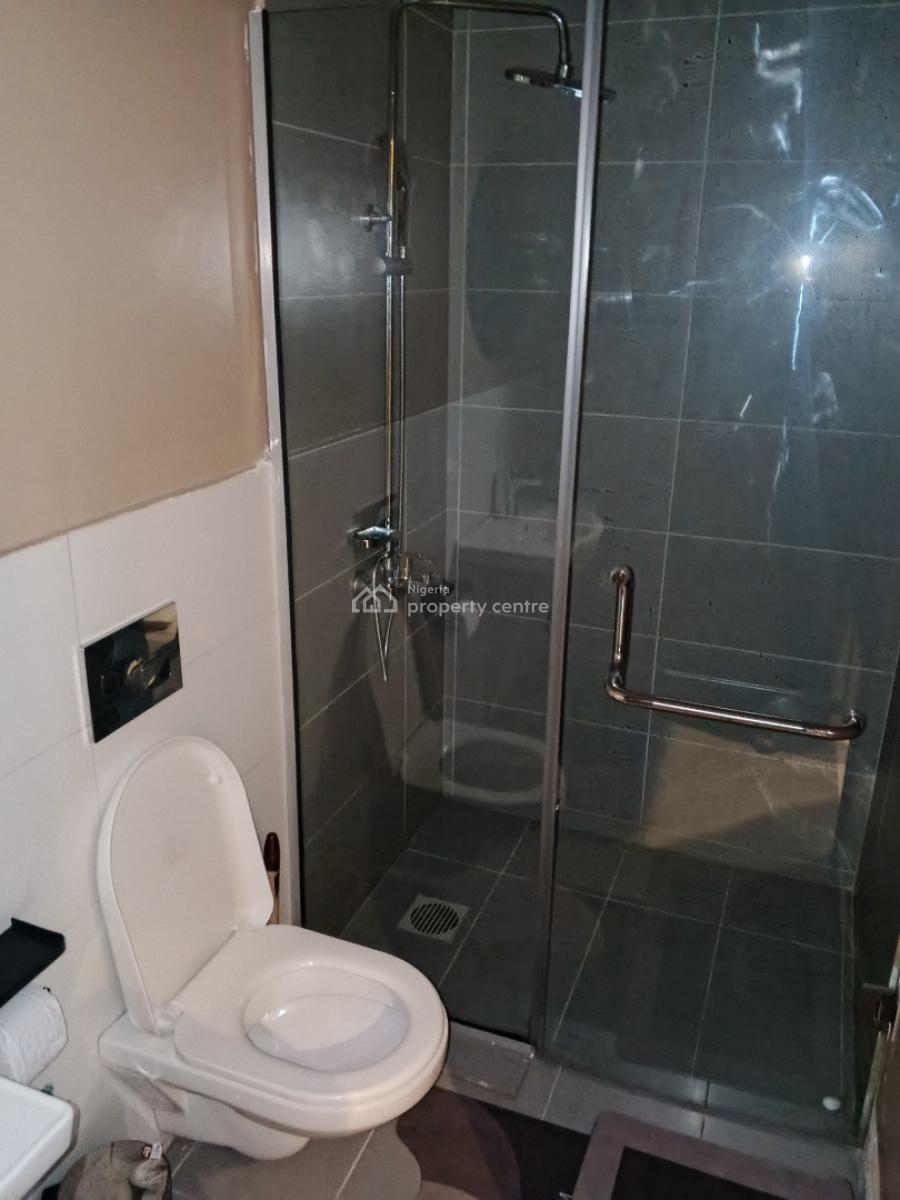 2 Bedrooms Tastefully Finished Fully Furnished Serviced Apartment, Off White Sand Street Ocean Side, Lekki Phase 1, Lekki, Lagos, Flat / Apartment for Rent