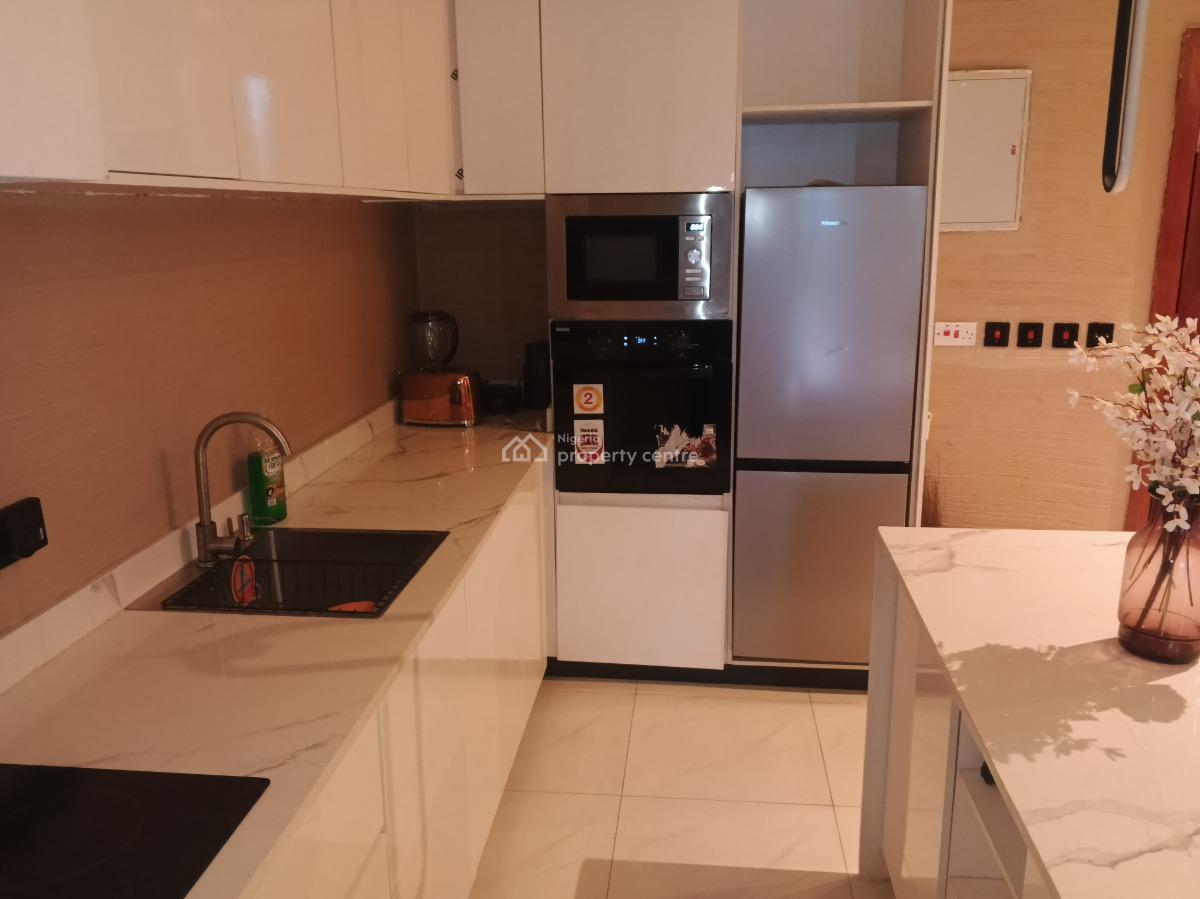 2 Bedrooms Tastefully Finished Fully Furnished Serviced Apartment, Off White Sand Street Ocean Side, Lekki Phase 1, Lekki, Lagos, Flat / Apartment for Rent