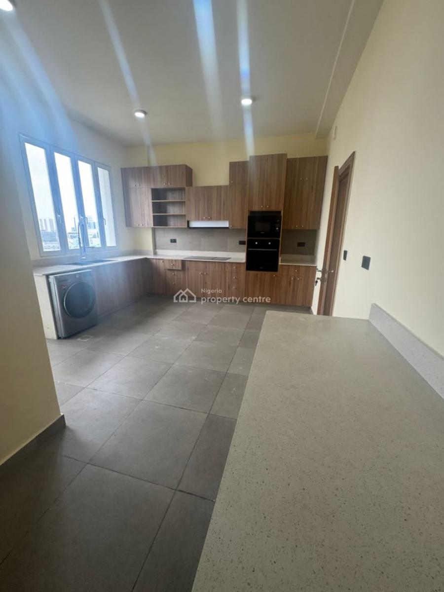 3 Bedrooms Flat, Musa Yaradua, Victoria Island (vi), Lagos, Flat / Apartment for Sale