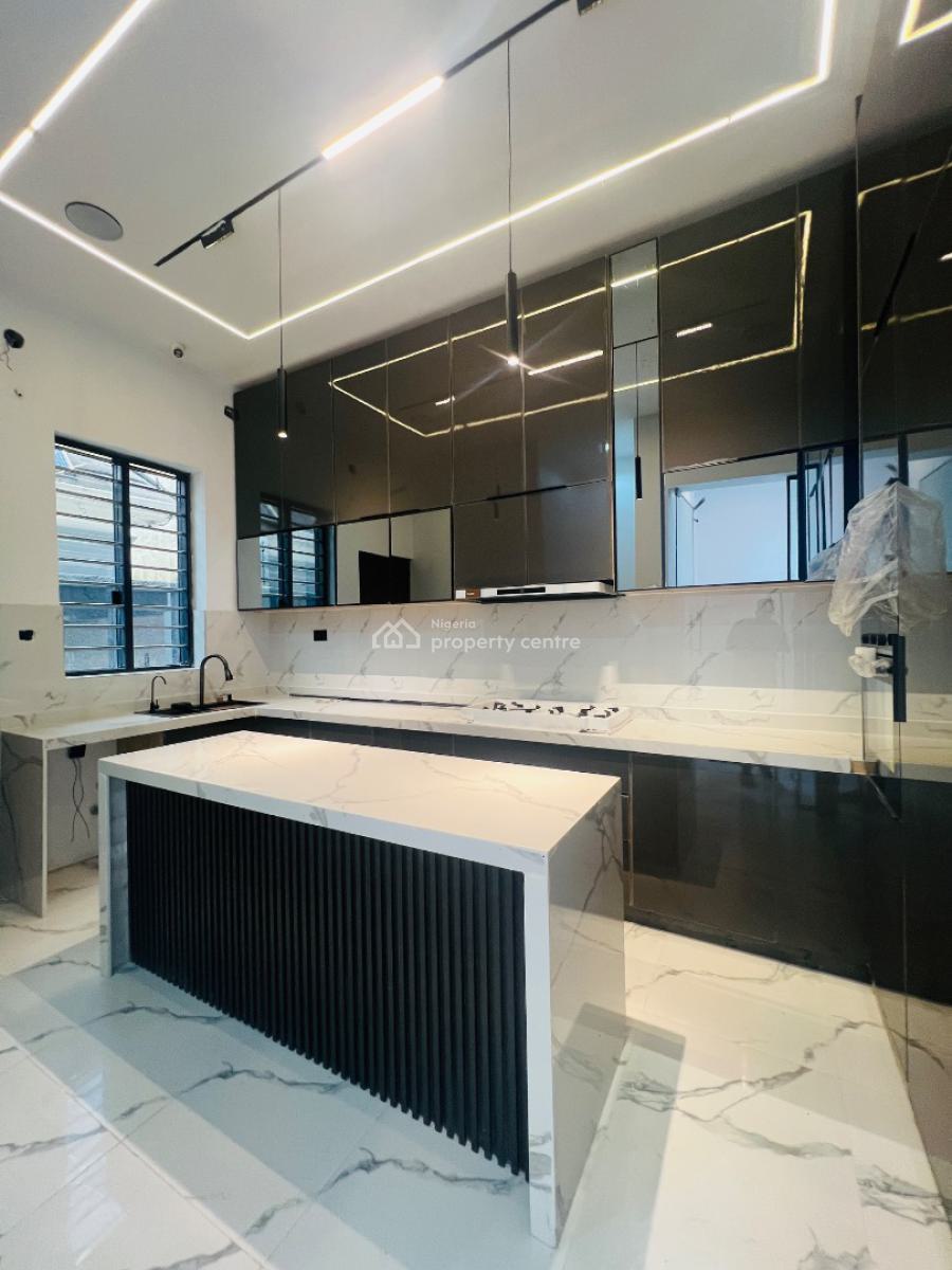 4 Bedroom Terrace Duplex with Swimming Pool, Osapa, Lekki, Lagos, Terraced Duplex for Sale
