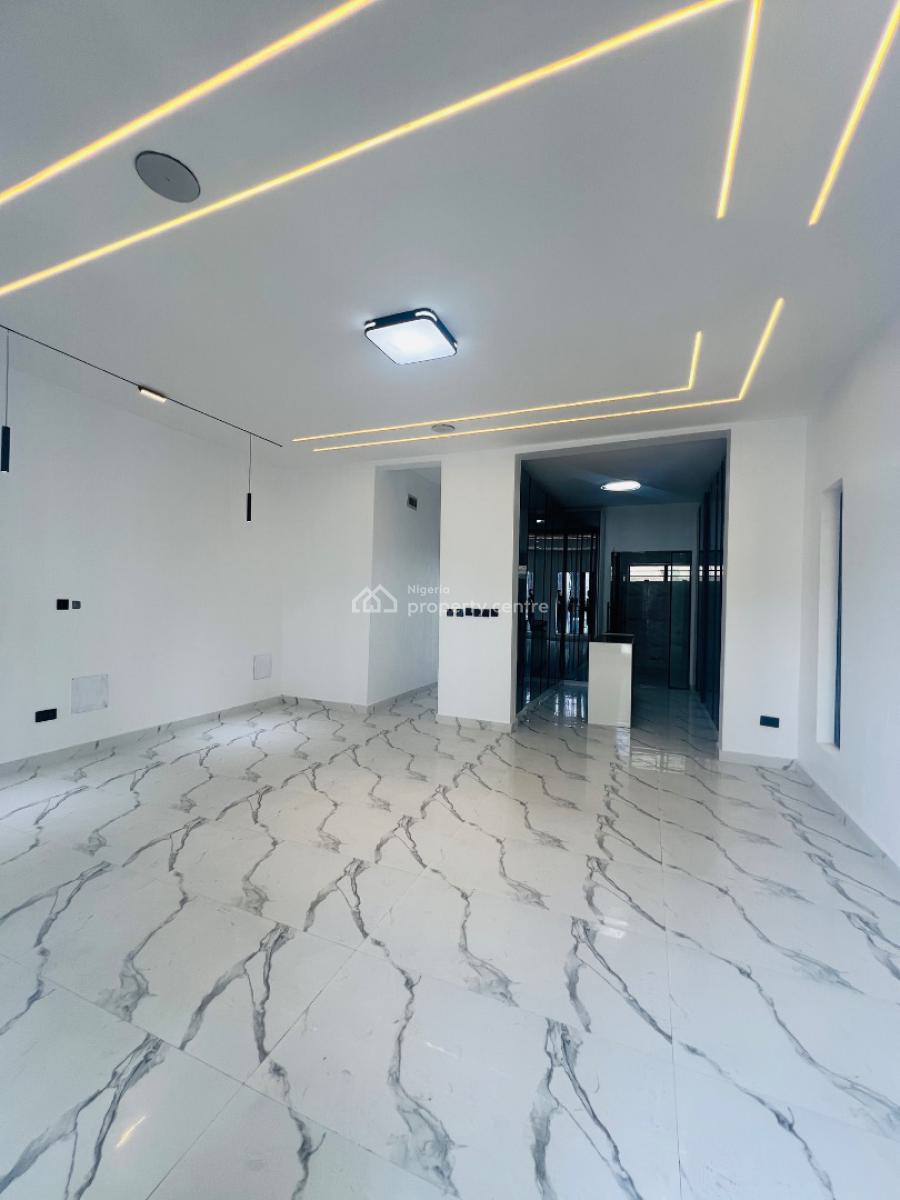 4 Bedroom Terrace Duplex with Swimming Pool, Osapa, Lekki, Lagos, Terraced Duplex for Sale
