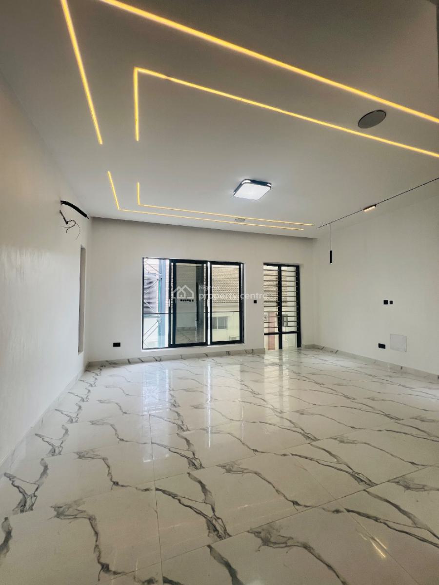 4 Bedroom Terrace Duplex with Swimming Pool, Osapa, Lekki, Lagos, Terraced Duplex for Sale