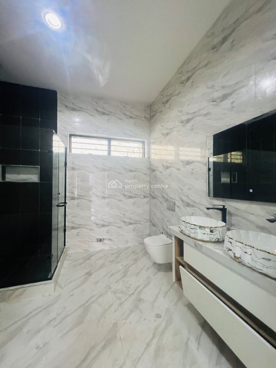 4 Bedroom Terrace Duplex with Swimming Pool, Osapa, Lekki, Lagos, Terraced Duplex for Sale