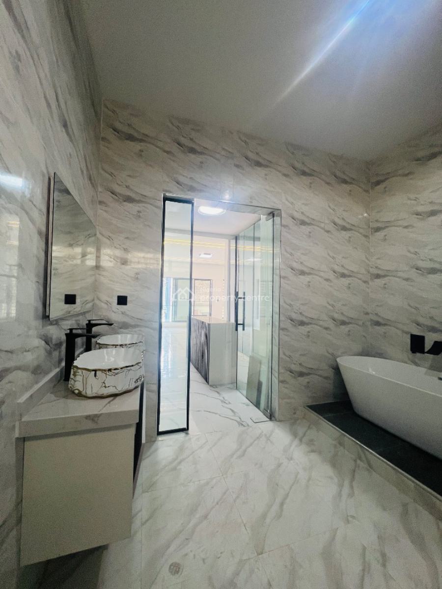4 Bedroom Terrace Duplex with Swimming Pool, Osapa, Lekki, Lagos, Terraced Duplex for Sale