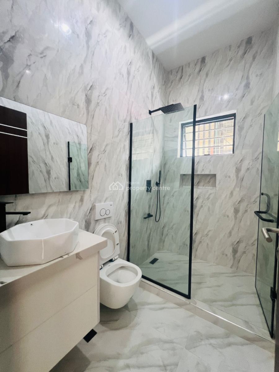 4 Bedroom Terrace Duplex with Swimming Pool, Osapa, Lekki, Lagos, Terraced Duplex for Sale