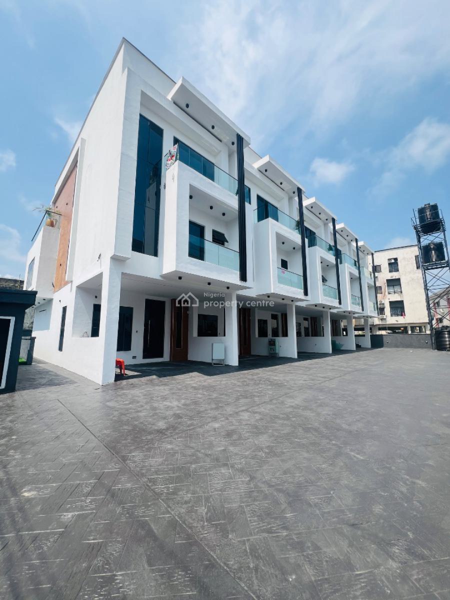 4 Bedroom Terrace Duplex with Swimming Pool, Osapa, Lekki, Lagos, Terraced Duplex for Sale