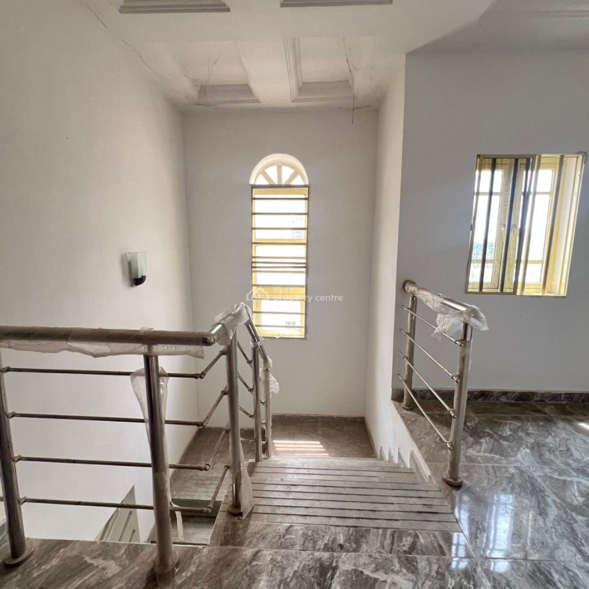 4 Bedrooms Apartment with Bq, Swimming Pool and Garden, Ajah, Lagos, Flat / Apartment for Rent
