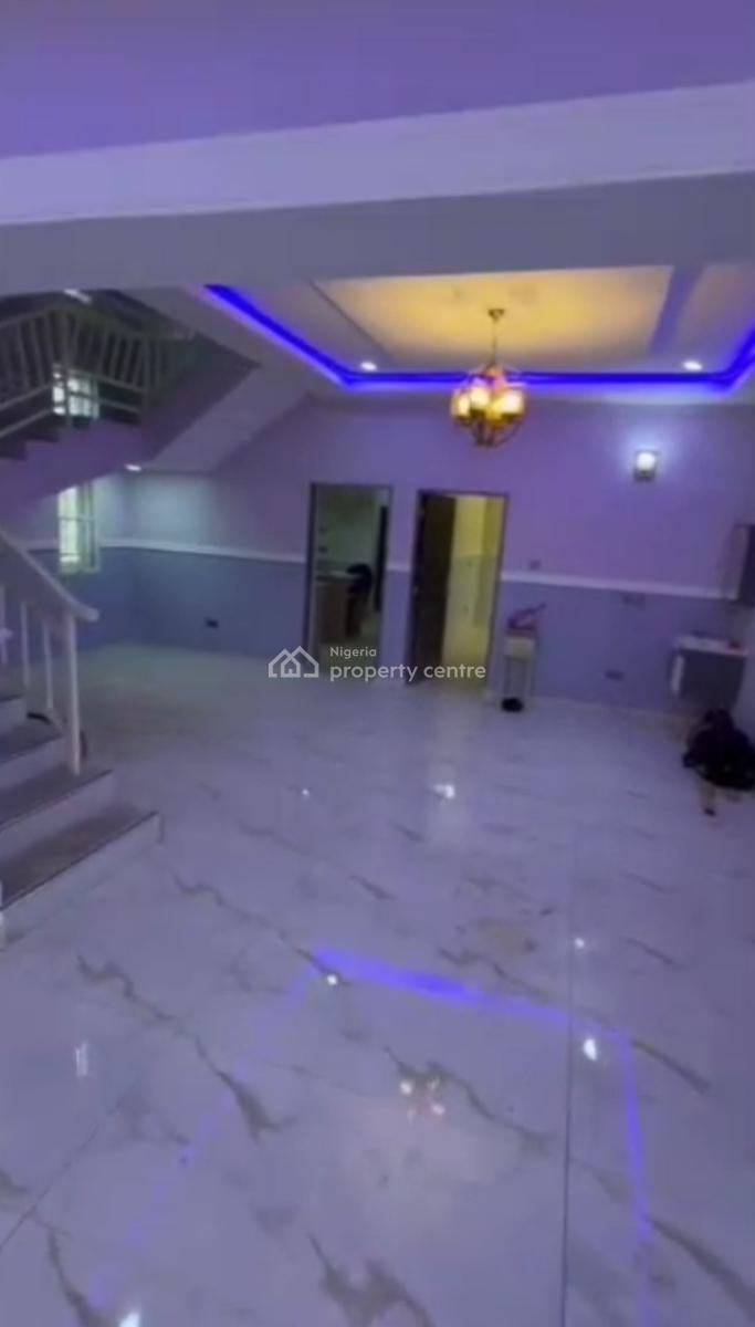 Brand New 4 Bedrooms Fully Detached Duplex with Bq in an Estate, Gwarinpa, Abuja, Detached Duplex for Rent