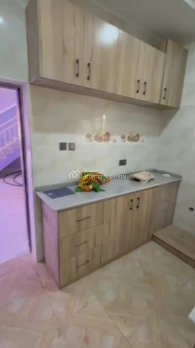 Brand New 4 Bedrooms Fully Detached Duplex with Bq in an Estate, Gwarinpa, Abuja, Detached Duplex for Rent