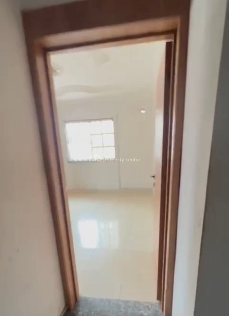 Spacious & Budget-friendly 2- Bedroom Apart, Ikate, Lekki, Lagos, Flat / Apartment for Rent