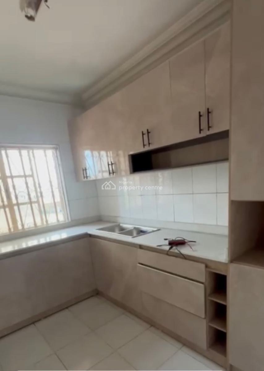 Spacious & Budget-friendly 2- Bedroom Apart, Ikate, Lekki, Lagos, Flat / Apartment for Rent