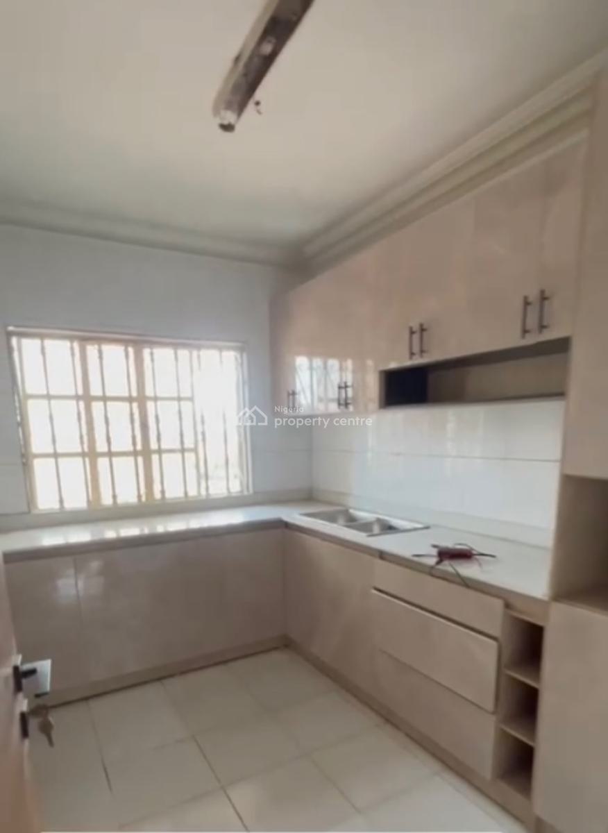 Spacious & Budget-friendly 2- Bedroom Apart, Ikate, Lekki, Lagos, Flat / Apartment for Rent