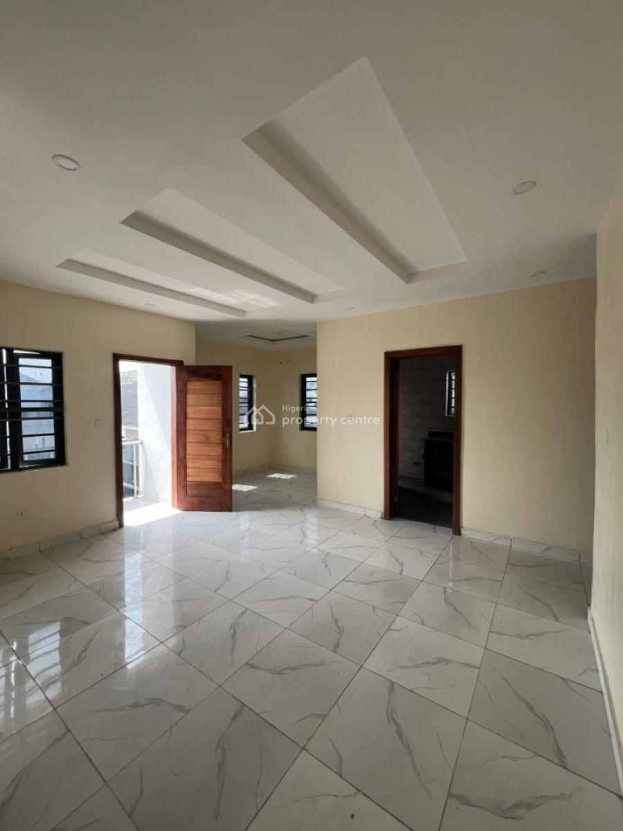 3-bedroom Apartment, Osapa, Lekki, Lagos, Flat / Apartment for Rent