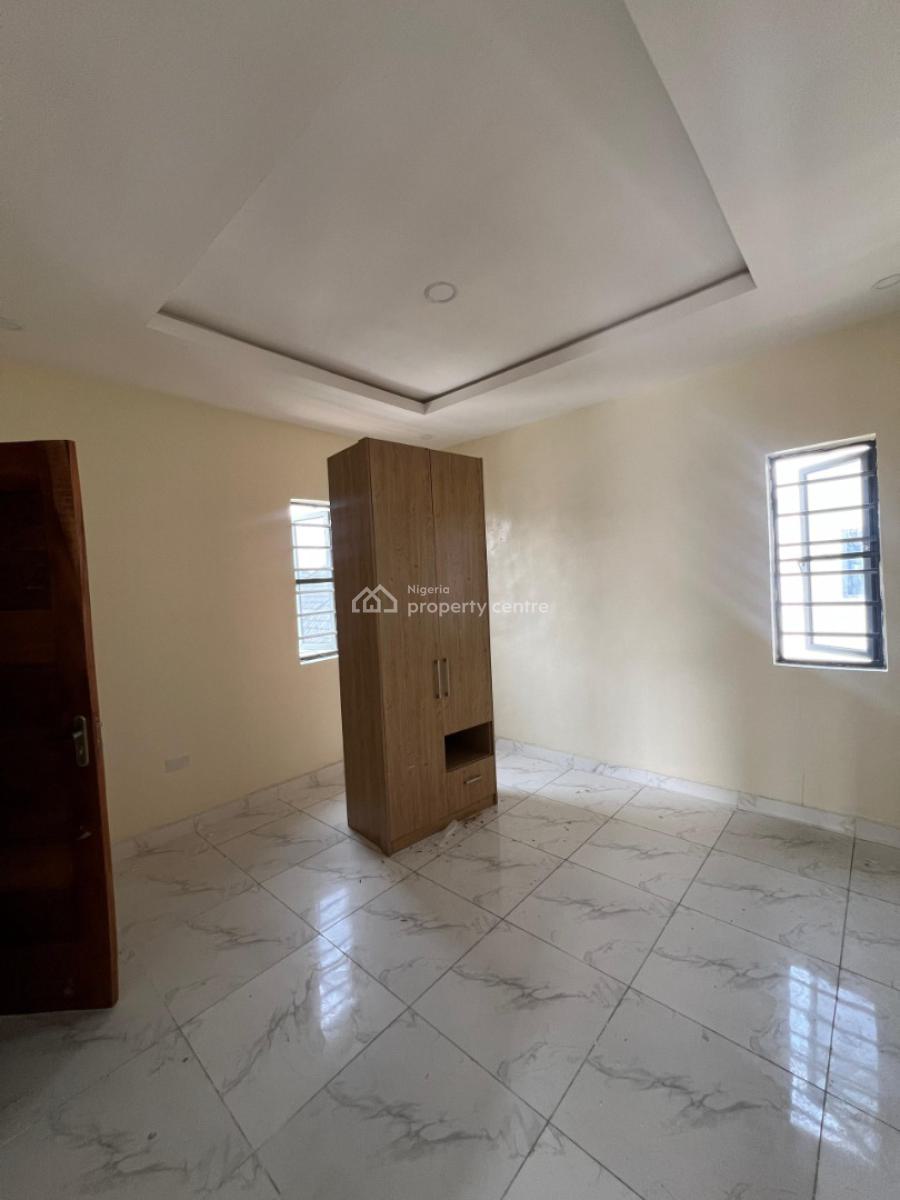 3-bedroom Apartment, Osapa, Lekki, Lagos, Flat / Apartment for Rent