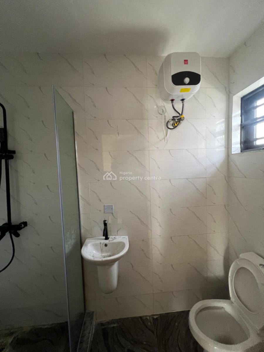 3-bedroom Apartment, Osapa, Lekki, Lagos, Flat / Apartment for Rent