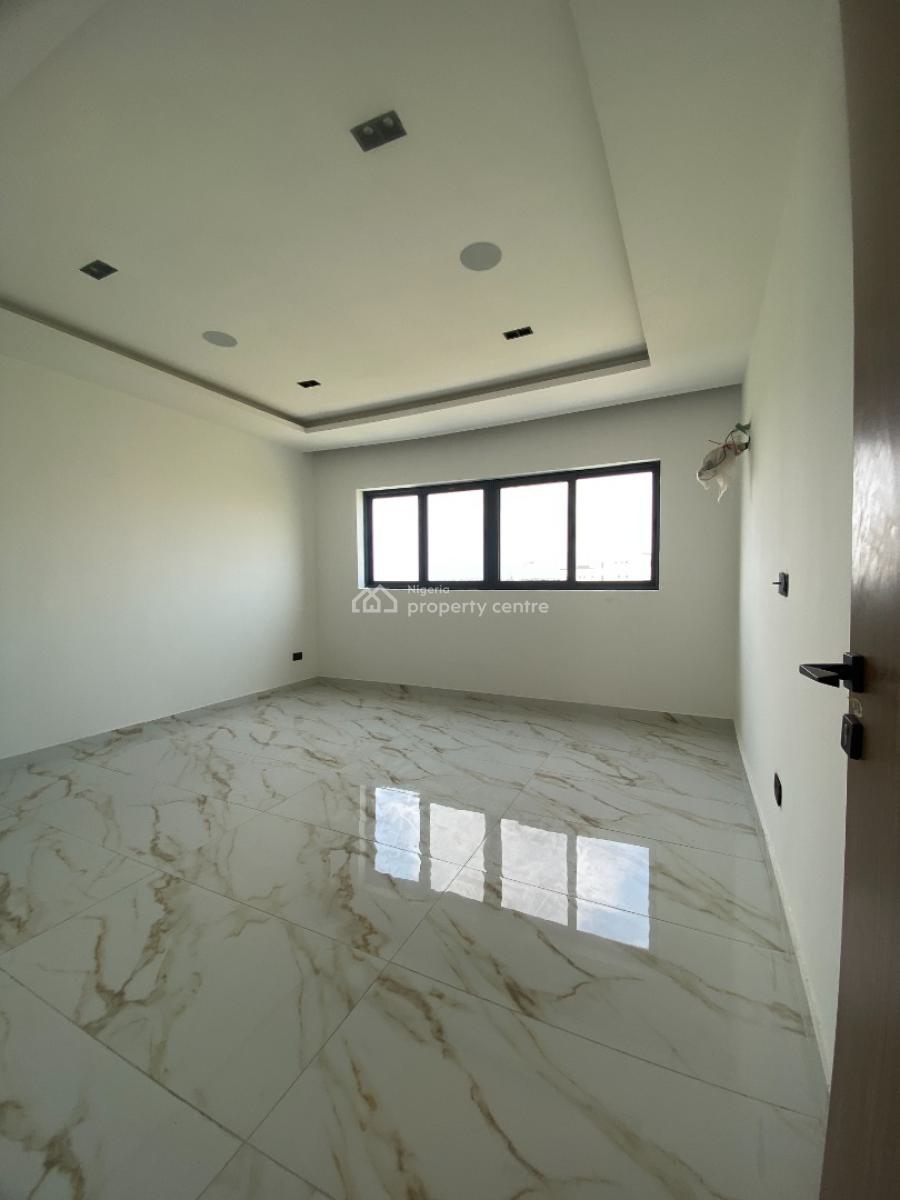 5-bedroom Semi-detached Duplex, Cowrie Creek Estate, Ikate, Lekki, Lagos, Semi-detached Duplex for Sale