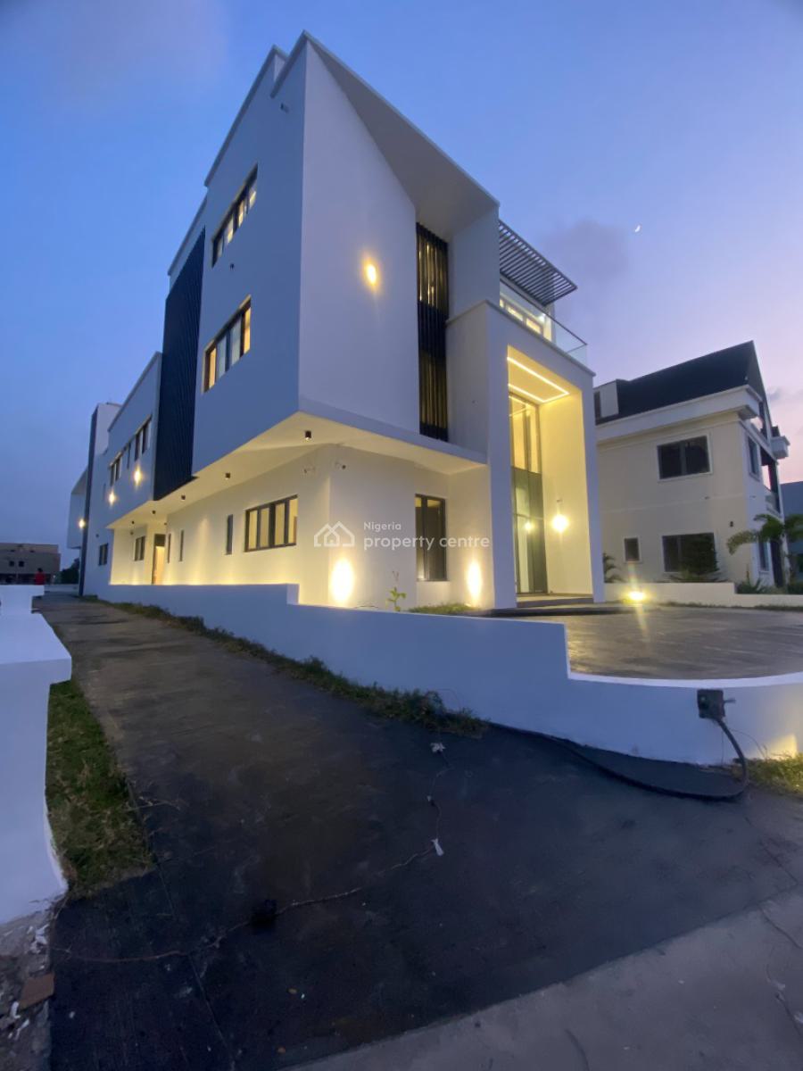 5-bedroom Semi-detached Duplex, Cowrie Creek Estate, Ikate, Lekki, Lagos, Semi-detached Duplex for Sale