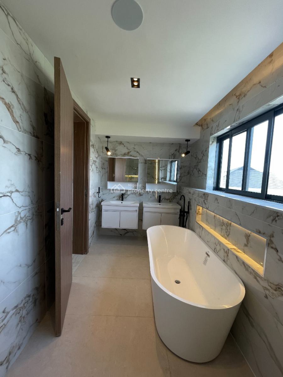 5-bedroom Semi-detached Duplex, Cowrie Creek Estate, Ikate, Lekki, Lagos, Semi-detached Duplex for Sale