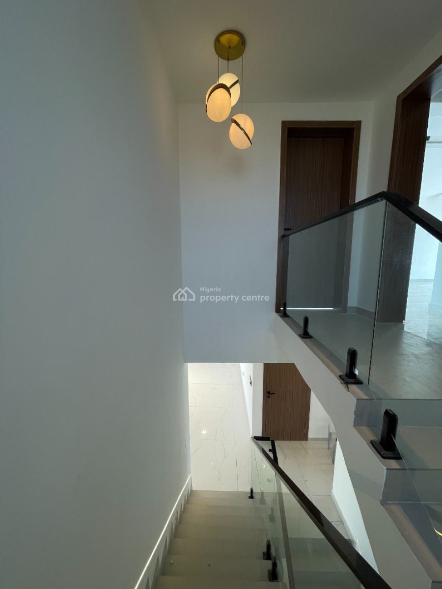 5-bedroom Semi-detached Duplex, Cowrie Creek Estate, Ikate, Lekki, Lagos, Semi-detached Duplex for Sale