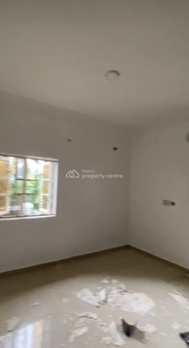 Well Planned Spaciously Built 1 Bedroom Flat 2 Toilets, Berger, Life Camp, Abuja, Flat / Apartment for Rent