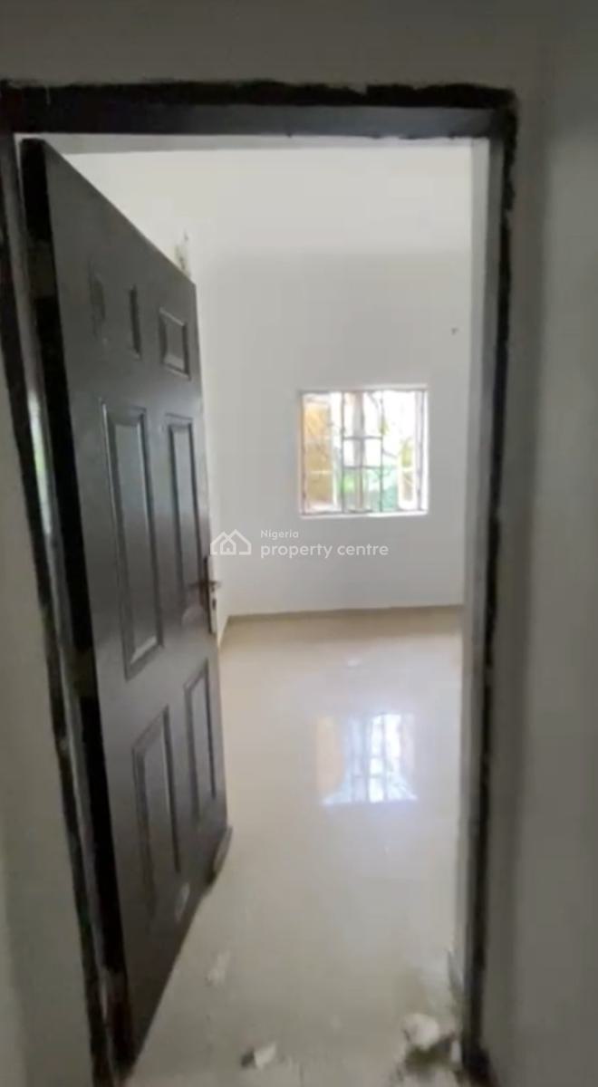 Well Planned Spaciously Built 1 Bedroom Flat 2 Toilets, Berger, Life Camp, Abuja, Flat / Apartment for Rent