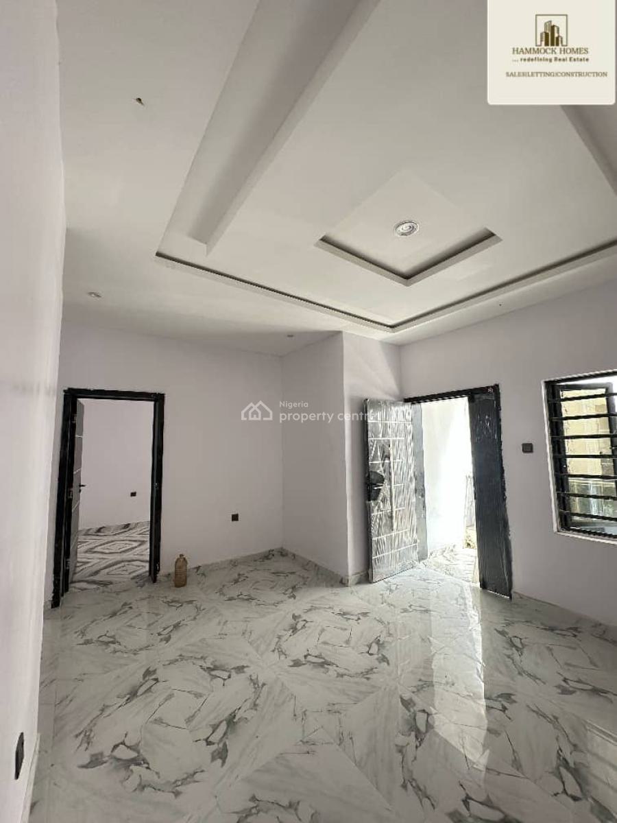 Luxury 2-bedroom Apartment Brand New & Elegantly Finished, Chief Lateef Oyelade Gra, Ring Road Estate, Oluyole, Oyo, Flat / Apartment for Sale